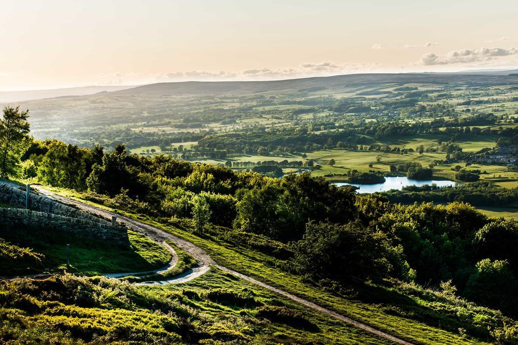 Chevin Country Park Hotel & Spa أُتلي المظهر الخارجي الصورة